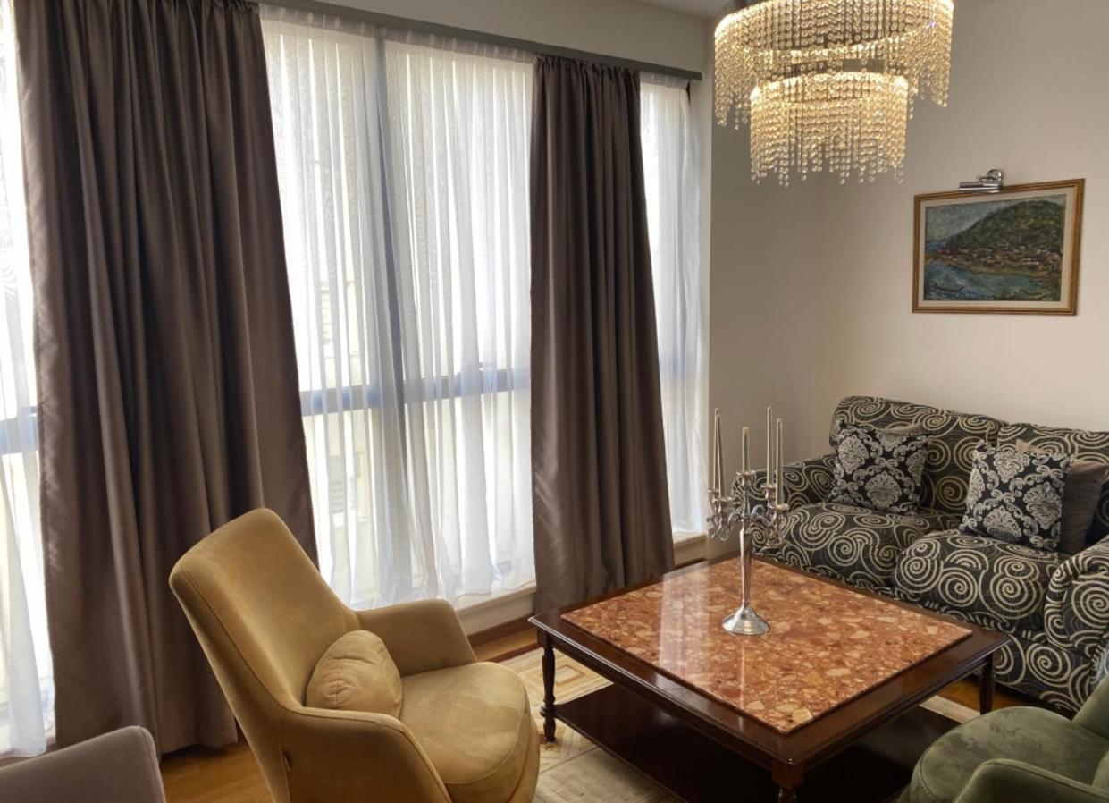 Hotel Ideall Podgorica Ngoại thất bức ảnh