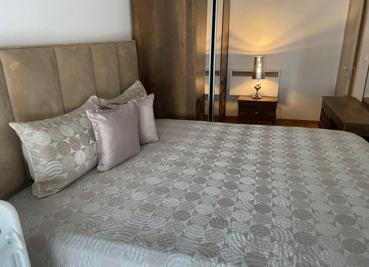 Hotel Ideall Podgorica Ngoại thất bức ảnh