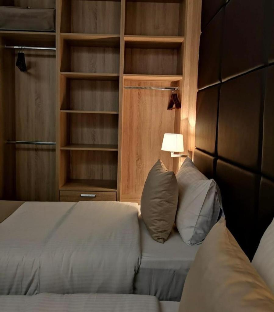 Hotel Ideall Podgorica Ngoại thất bức ảnh